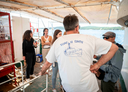 Fotografija 8 - 'Tijat' isplovio na probnu vožnju zbog certifikata: Župan Jelić prvi put na kultnom brodu