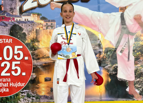 Fotografija 18 - FOTO Karatašima Phoenixa 20 medalja na 'Mostar Kupu'