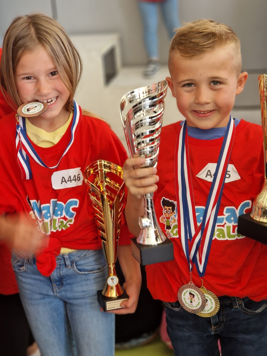 FOTO: Malci Genijalci iz Šibenika rasturili Državno natjecanje iz mentalne aritmetike i matematike