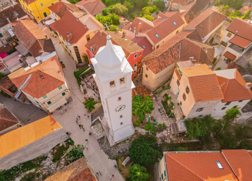 Fotografija 4 - U subotu u Skradinu 2. Smotra dječjeg folklora Šibensko-kninske županije