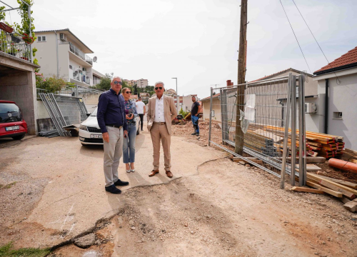 Fotografija 3 - Radovi u Rendićevoj u punom jeku