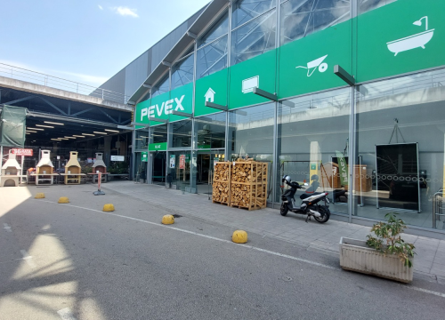 Fotografija 1 - FOTO PEVEX u Šibeniku slavi rođendan i časti kupce s 15 posto popusta!