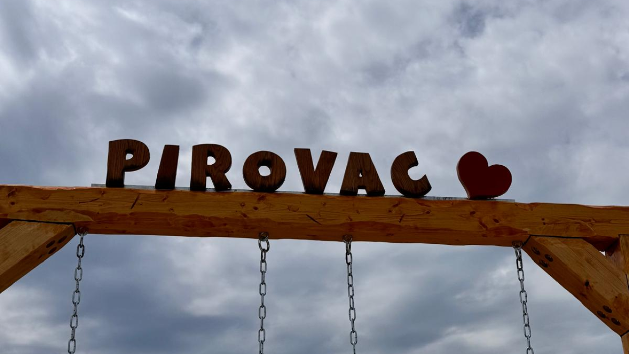Pirovac dobio novu atrakciju na šetnici Makirina
