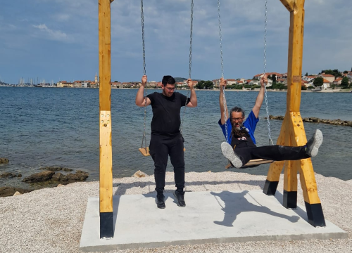 Fotografija 4 - Pirovac dobio ljuljačku