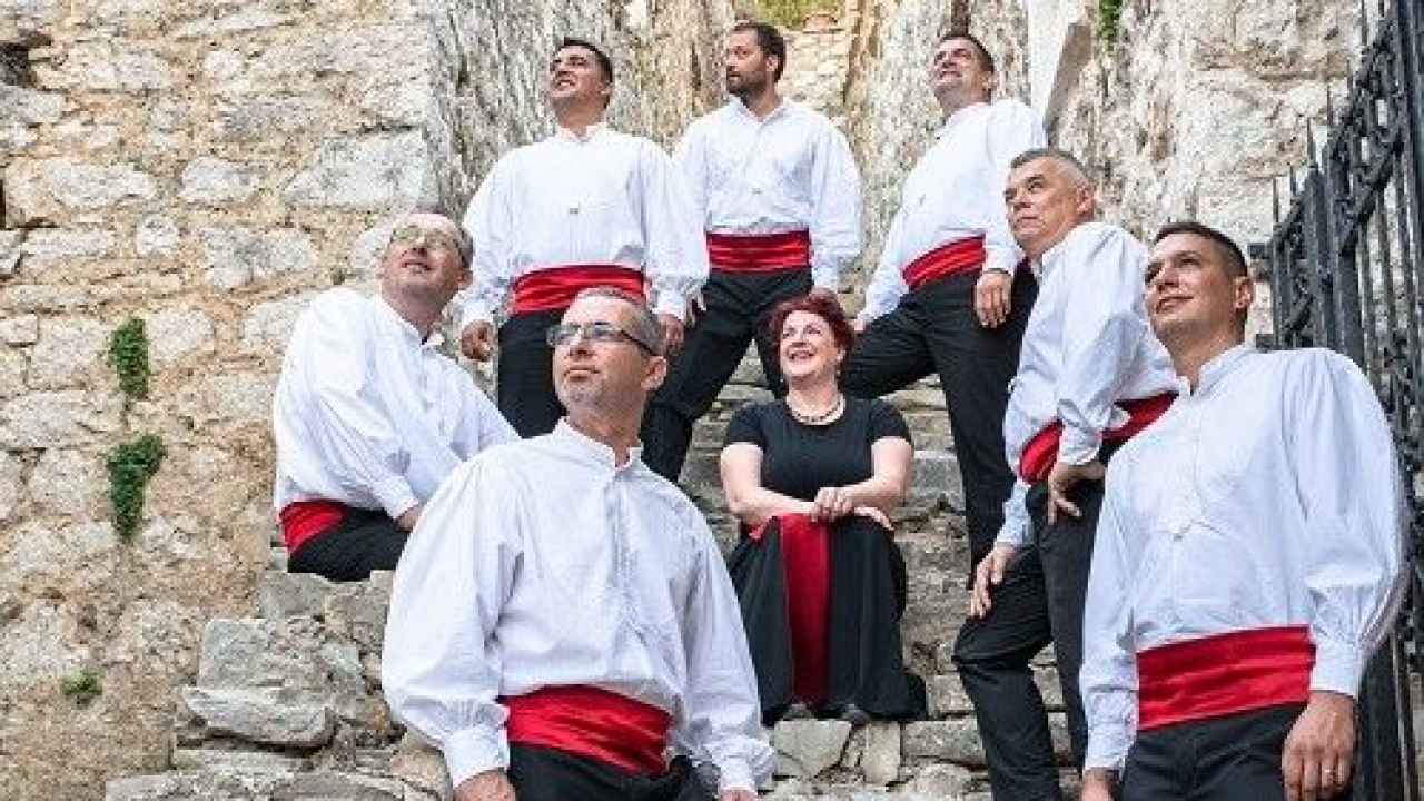 Dar ljubiteljima klapske pjesme: Glazbeni hommage Skradinu i dalmatinskoj duši