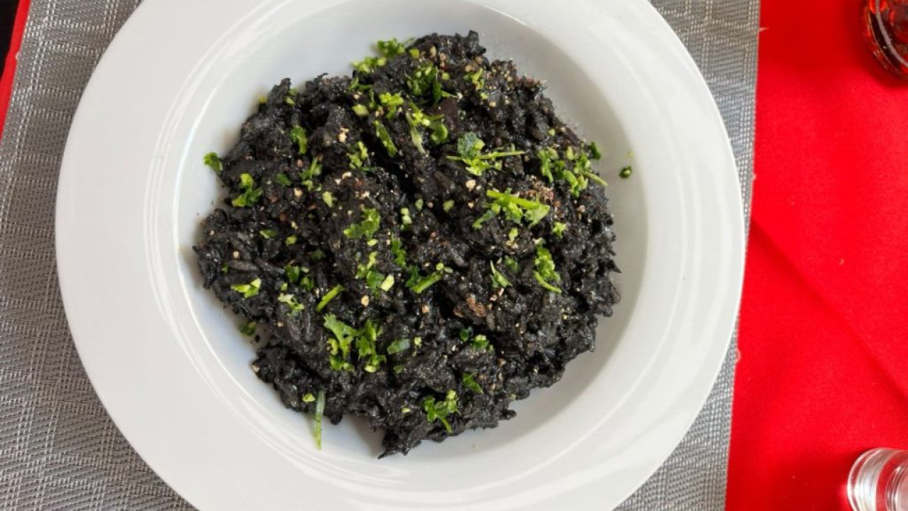 Učenici Turističke škole posjetili šibenski ugostiteljski objekt i dali svoj sud