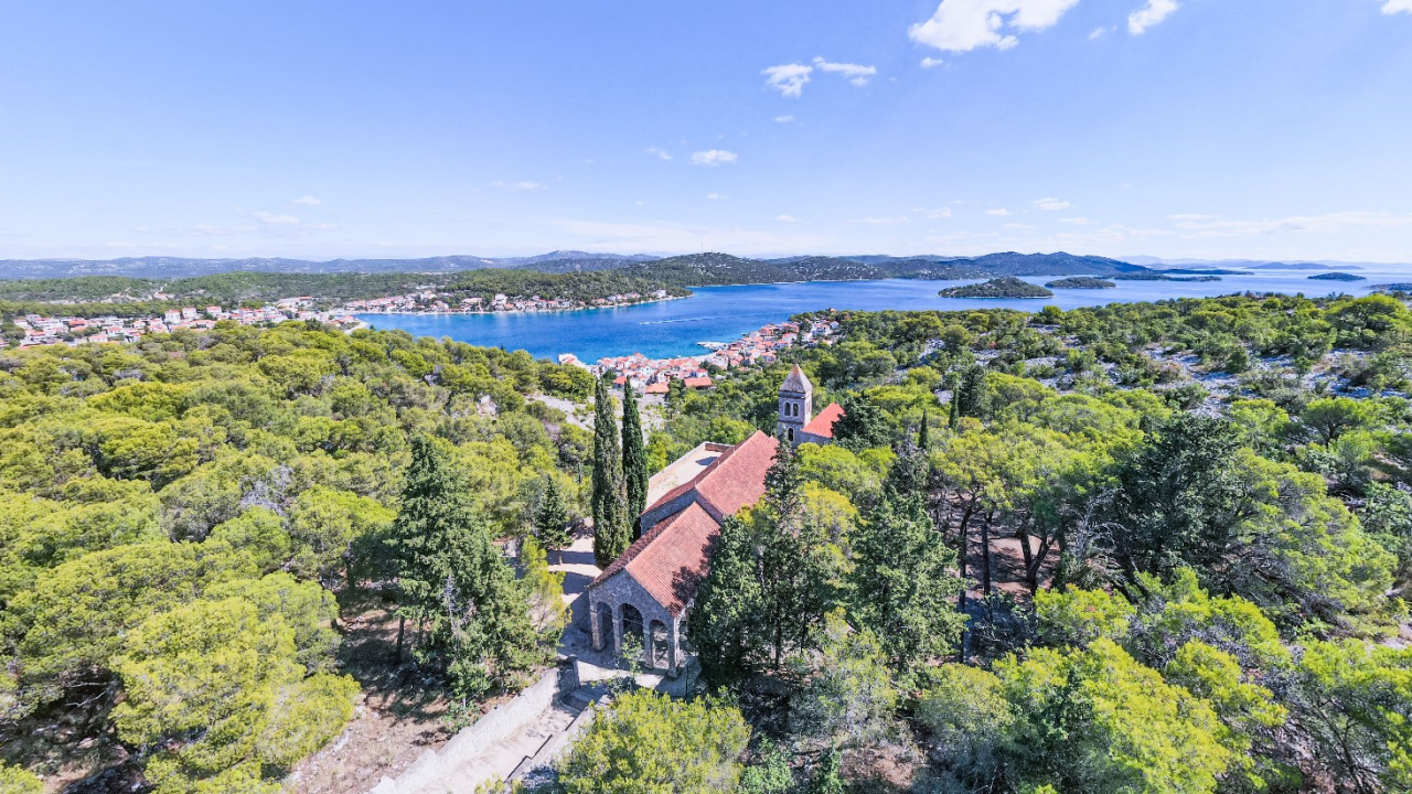 Tišnjani slave Gospu od Karavaja