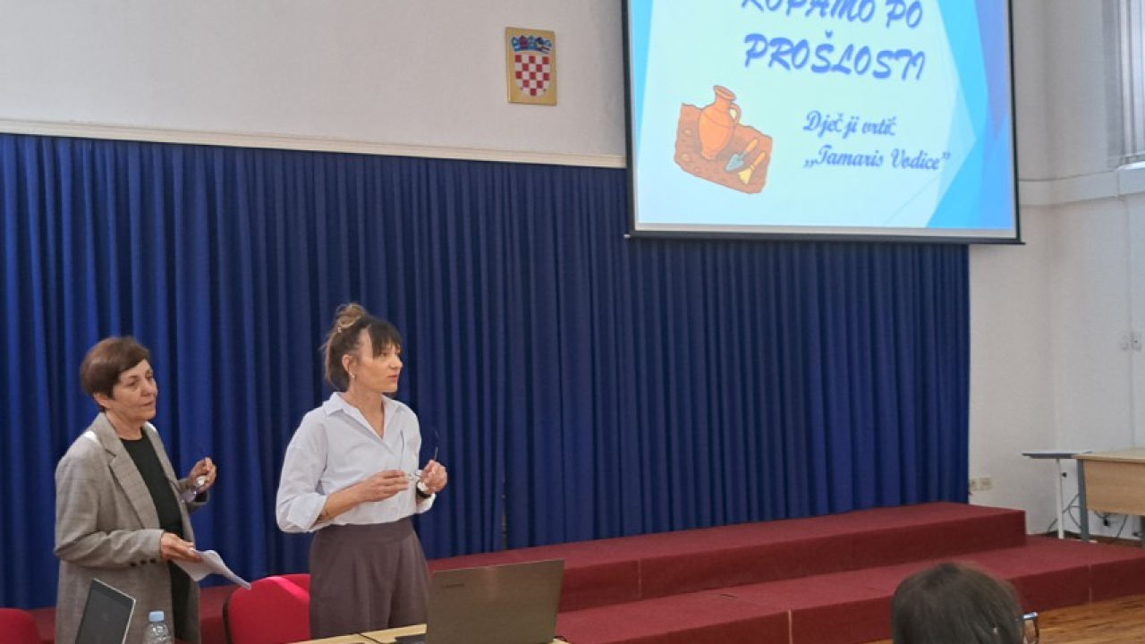 Projekt DV Tamaris 'Kopajmo po prošlosti' predstavljen na Državnoj smotri