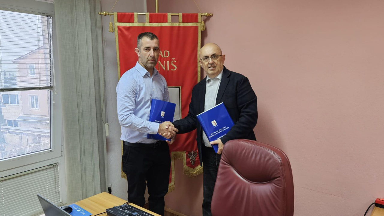 Tomislav Dželalija preuzeo je dužnost gradonačelnika Grada Drniša