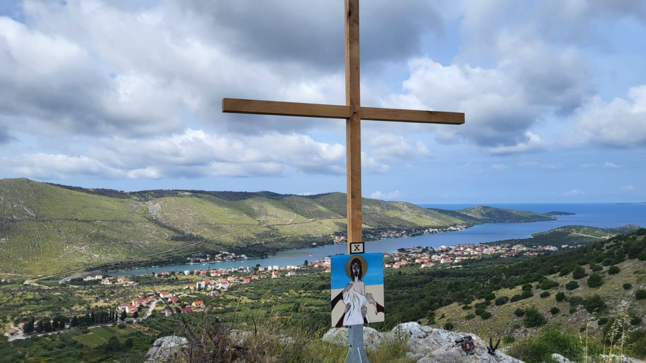 Grebaštica je dobila novi križni put