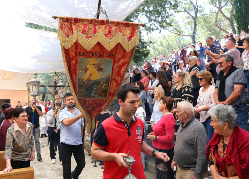 U Tisnom proslavljena Gospa od Karavaja