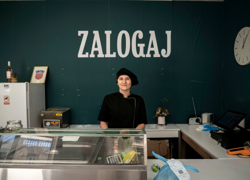 Nikolina u Pakovom Selu obrađuje vrt, a u Šibeniku kuha domaću spizu prema tradicionalnim receptima: 'Odmaram se nedjeljom'