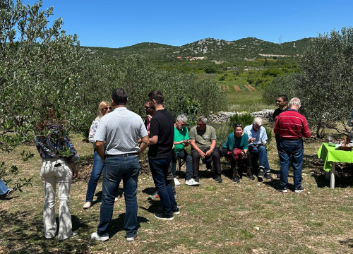 Fotografija 11 - Pirovačka Udruga 'Uljanica' proslavila vrijedna međunarodna priznanja