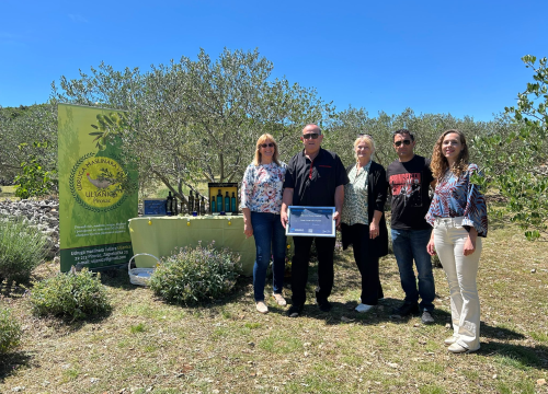 Fotografija 15 - Pirovačka Udruga 'Uljanica' proslavila vrijedna međunarodna priznanja