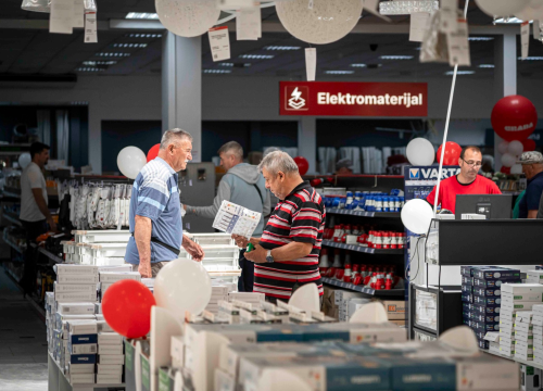 Fotografija 15 - FOTO Pozor! Veliki popusti na kućanskim aparatima, keramici, alatima, bojama, rasvjeti, stolariji i puno više!