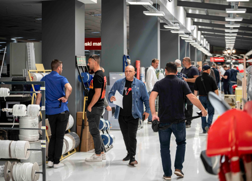 Fotografija 19 - FOTO Pozor! Veliki popusti na kućanskim aparatima, keramici, alatima, bojama, rasvjeti, stolariji i puno više!