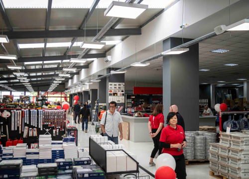 Fotografija 22 - FOTO Pozor! Veliki popusti na kućanskim aparatima, keramici, alatima, bojama, rasvjeti, stolariji i puno više!