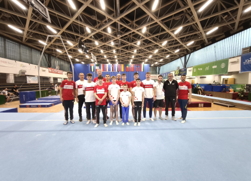 Fotografija 6 - FOTO Šibenski gimnastičar Roko Zorić nastupio za juniore Hrvatske te ušao u tri finala