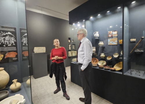 Fotografija 2 - Australski veleposlanik posjetio Bribirsku glavicu: Istaknuo važnost međunarodne suradnje