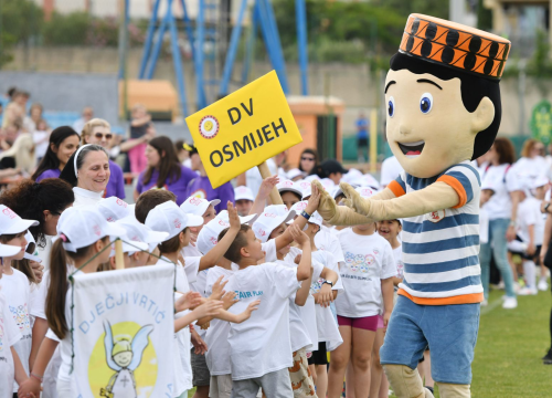 Fotografija 9 - FOTO Šibenski dječji vrtići natjecali se 23. put u zabavnim sportskim disciplinama