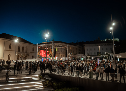Fotografija 17 - Gimazijalke i Dalmatino na Poljani