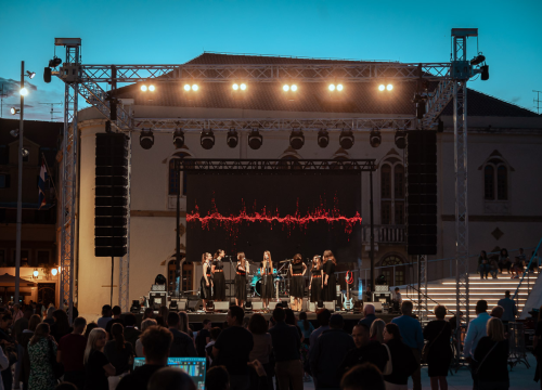 Fotografija 21 - Gimazijalke i Dalmatino na Poljani