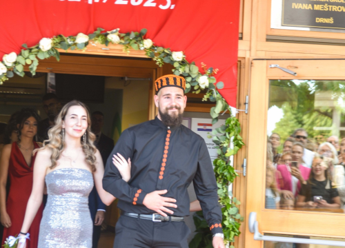 Fotografija 6 - Maturalna večer u Drnišu