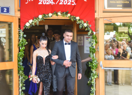 Fotografija 15 - Maturalna večer u Drnišu