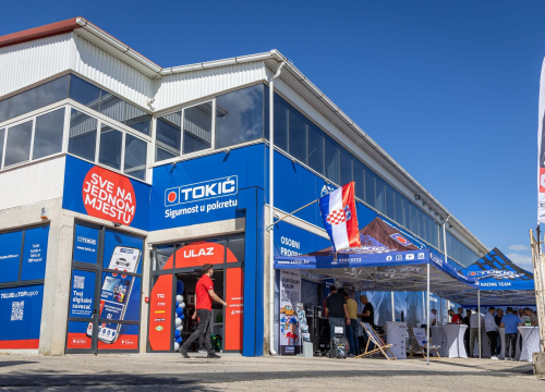 Fotografija 2 - FOTO Autodijelovi uz nagrade za Šibenik – Tokić stigao uz svečanost!