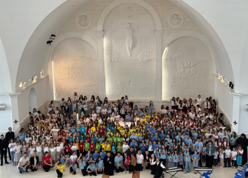 Fotografija 5 - Dječji župni zborovi iz Murtera, Bilica, Knina i Šibenika nastupili na 'Zlatnoj harfi' u Udbini