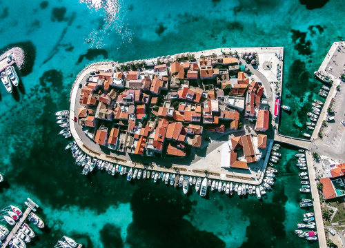 Načelnik poziva na poštivanje ljetnog prometnog režima u Tribunju: 'Budite pametni i uštedite si novac'