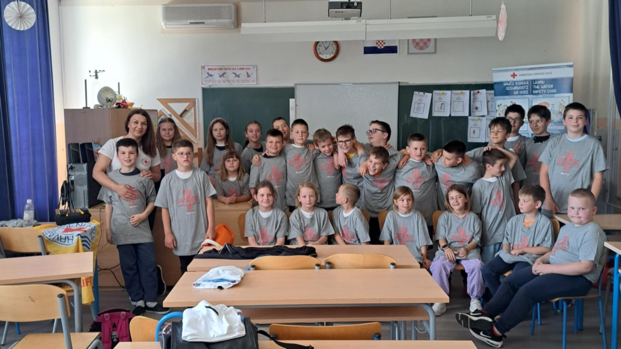 U sklopu projekta 'Sigurnost na vodi' održana edukacija za školarce u Čistoj Velikoj