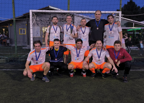 Fotografija 3 - FOTO Mininogometna veteranska Liga Šibenik: Antin gušt pobjedom proslavio naslov