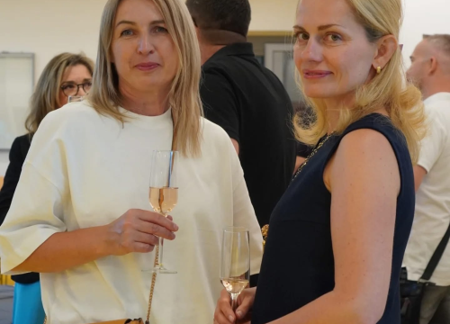 Fotografija 3 - Umjetnost kao štit: Tvrđava sv. Ivana ugostila izložbu ukrajinskih umjetnika i djece