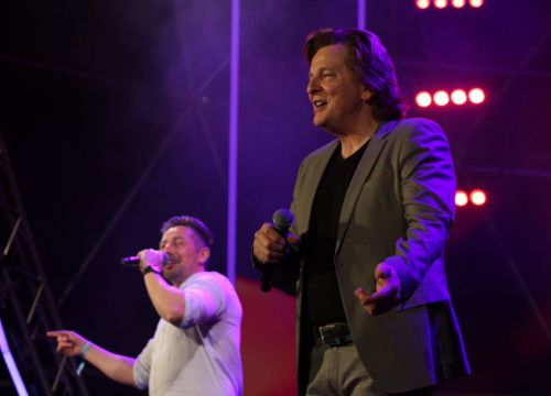 Fotografija 4 - Završen 17. CMC festival: Izvođač godine 2024. Mladen Grdović, posebno priznanje Nedi Ukraden