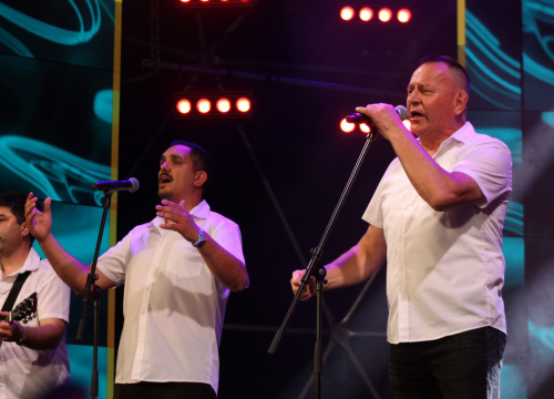 Fotografija 23 - Završen 17. CMC festival: Izvođač godine 2024. Mladen Grdović, posebno priznanje Nedi Ukraden