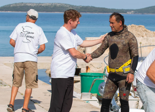 Fotografija 4 - Velika eko akcija u Žaboriću: Više od 130 volontera očistilo obalu i podmorje