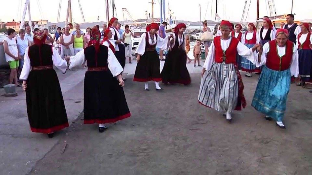 Betina slavi tradiciju: Dani fo’klora 2025. donose glazbu, ples, dječju radost i mirise stare kuhinje