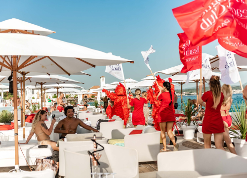 Veliko otvorenje En Vogue Beach Cluba – Bogati program uz vrhunsku atmosferu i posebnu ponudu!