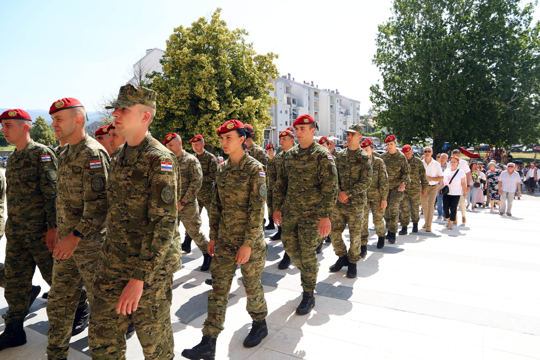 Biskup Rogić predvodio misno slavlje u Kninu povodom blagdana sv. Ante Padovanskog