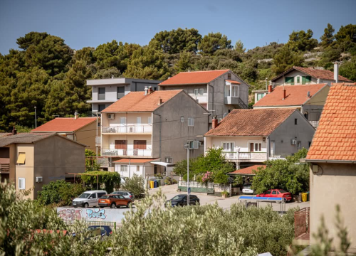 Fotografija 32 - Nekretnine u Njivicama sve traženije, grad planira čvorove za lakši ulaz u Šibenik