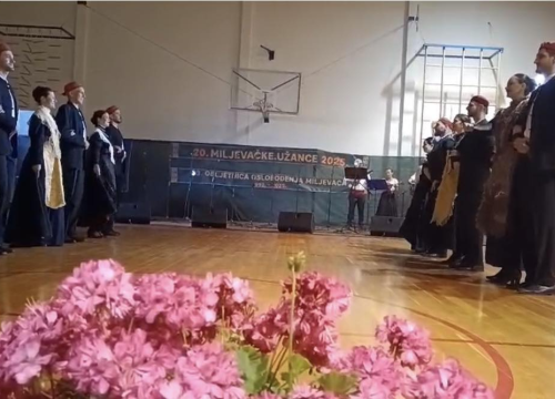 Fotografija 2 -  Održane 20. Miljevačke užance u Drinovcima