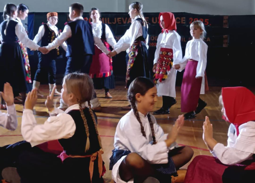 Fotografija 5 -  Održane 20. Miljevačke užance u Drinovcima