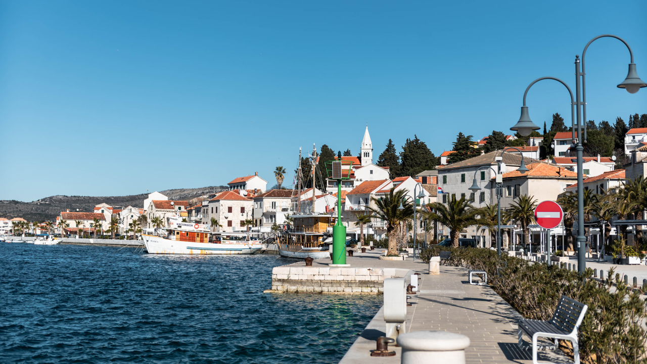 U noći s utorka na srijedu u Rogoznici zaprašivanje komaraca