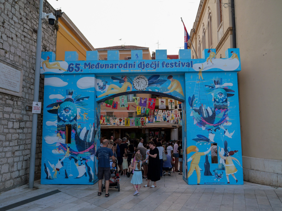 Čarobni svijet za djecu pun igre i umjetnosti: Ponedjeljak na MDF-u