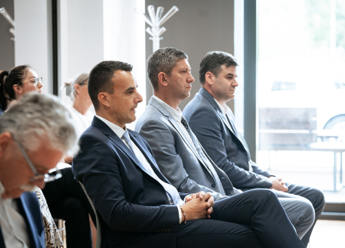 Fotografija 2 - FOTO Ante Galić predsjednik Županijske skupštine, Baranović i Gulam potpredsjednici. Potonjeg Petrina nazvao izdajnikom: 'To je talog i gnjida društva'