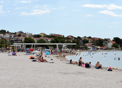 Je li u redu mokriti u more? Evo što kažu stručnjaci