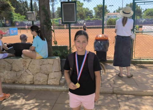 Fotografija 6 - U sklopu MDF-a održan teniski turnir za najmlađe na Šubićevcu