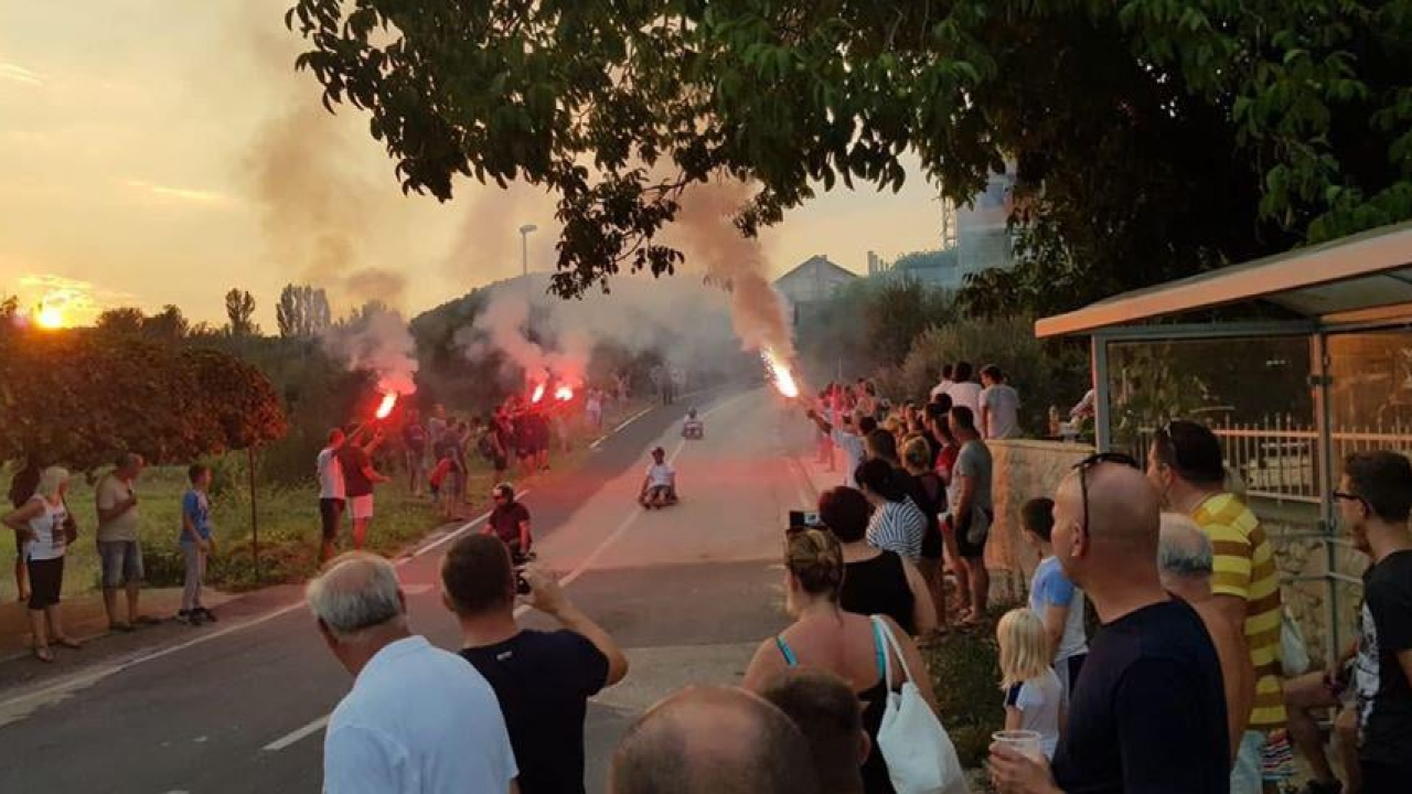 U Rupama i ove godine utrka karića, organizatori najavljuju pravi spektakl