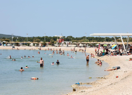 Fotografija 2 - Šibenik se prži na +38°C! Ne pomaže ni more ni hladovina